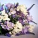 Funeral flowers can make great gifts for people who are mourning.